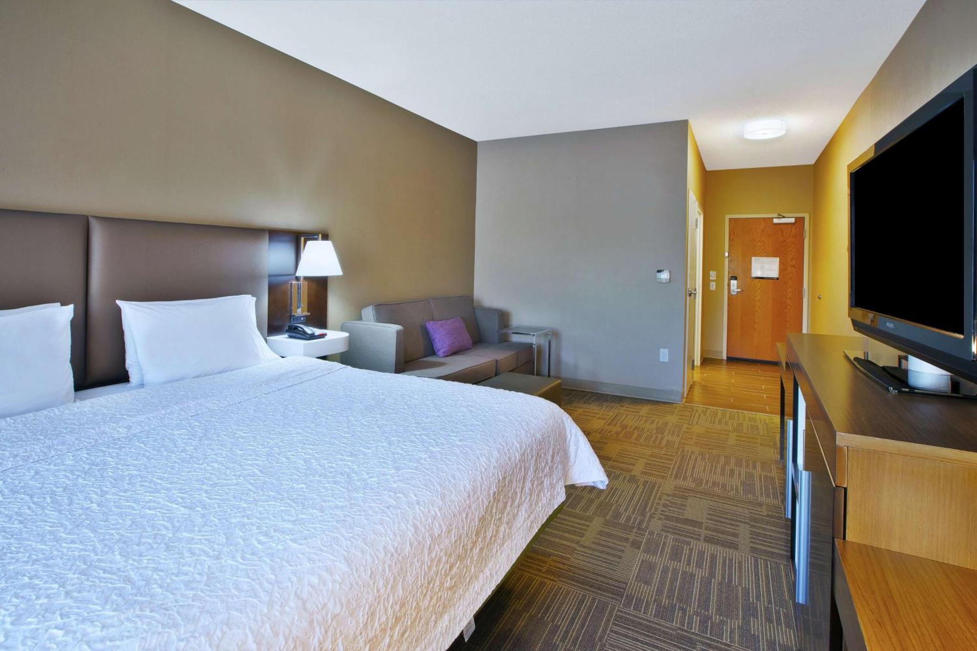 Hampton Inn Commerce/Novi Exterior foto