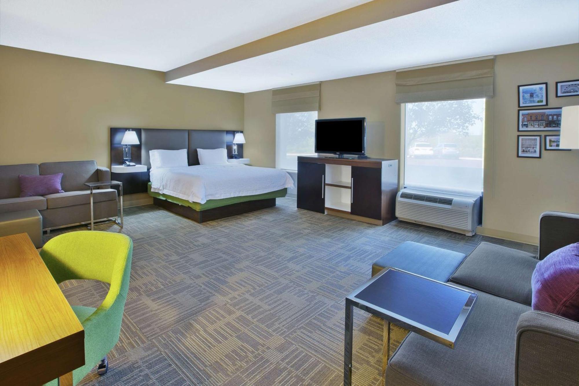 Hampton Inn Commerce/Novi Exterior foto